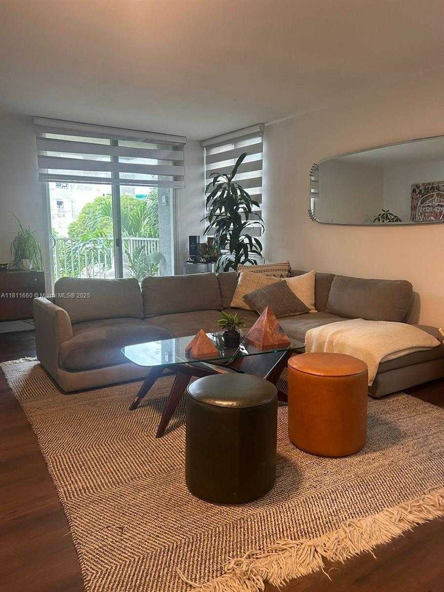 Small Image of 800 NORTH MIAMI AVE #E-308, Miami Number 6