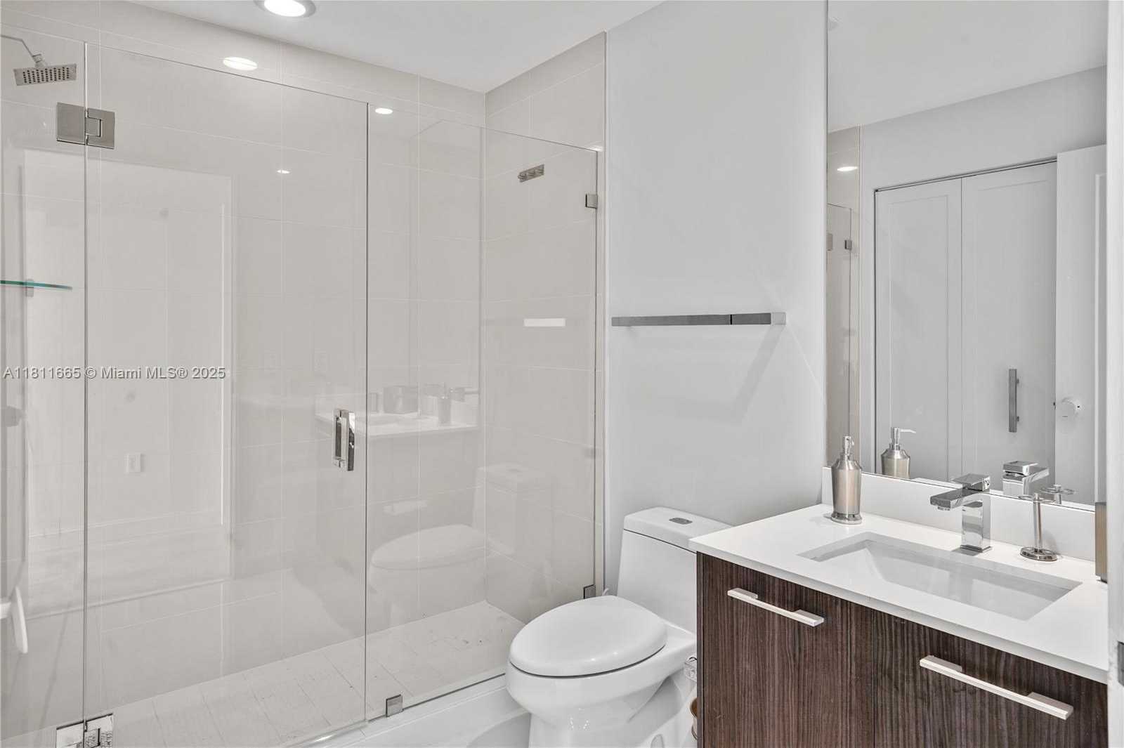 Small Image of 45 SOUTH WEST 9TH ST #4903, Miami Number 24