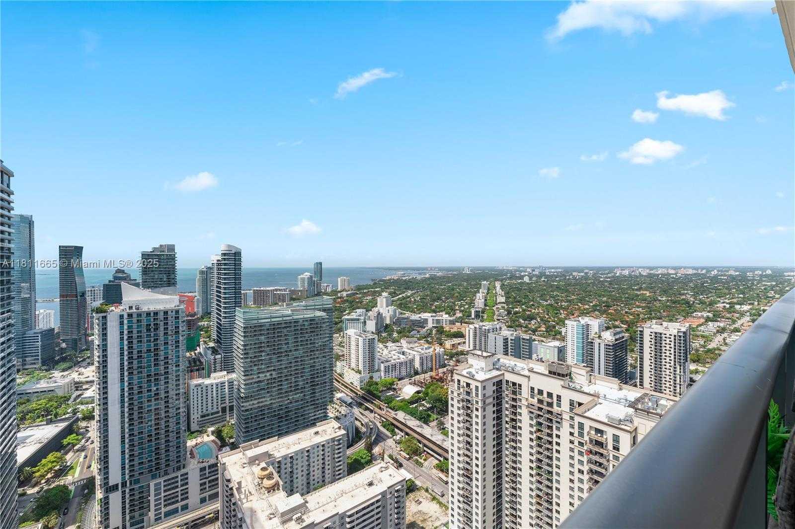 Small Image of 45 SOUTH WEST 9TH ST #4903, Miami Number 30