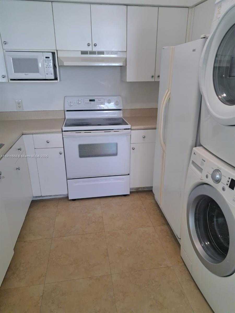 Small Image of 5091 NORTH WEST 7TH ST #TS-04, Miami Number 5
