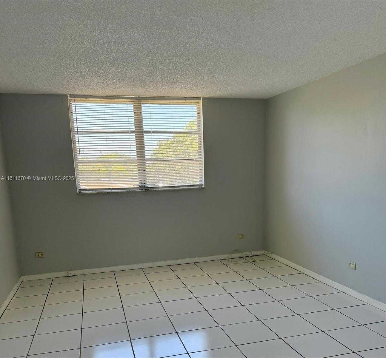 Small Image of 445 NORTH EAST 195TH ST #329, Miami Number 11