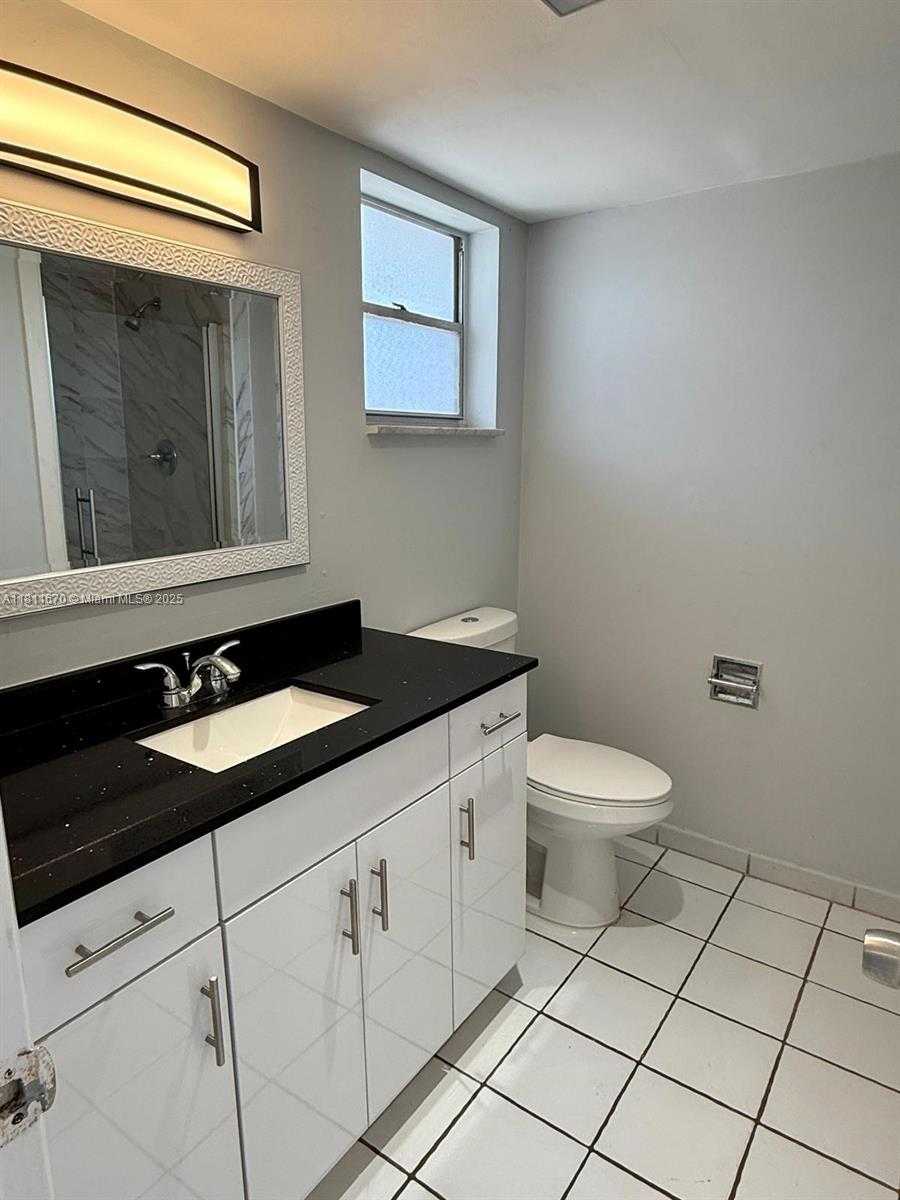 Small Image of 445 NORTH EAST 195TH ST #329, Miami Number 20
