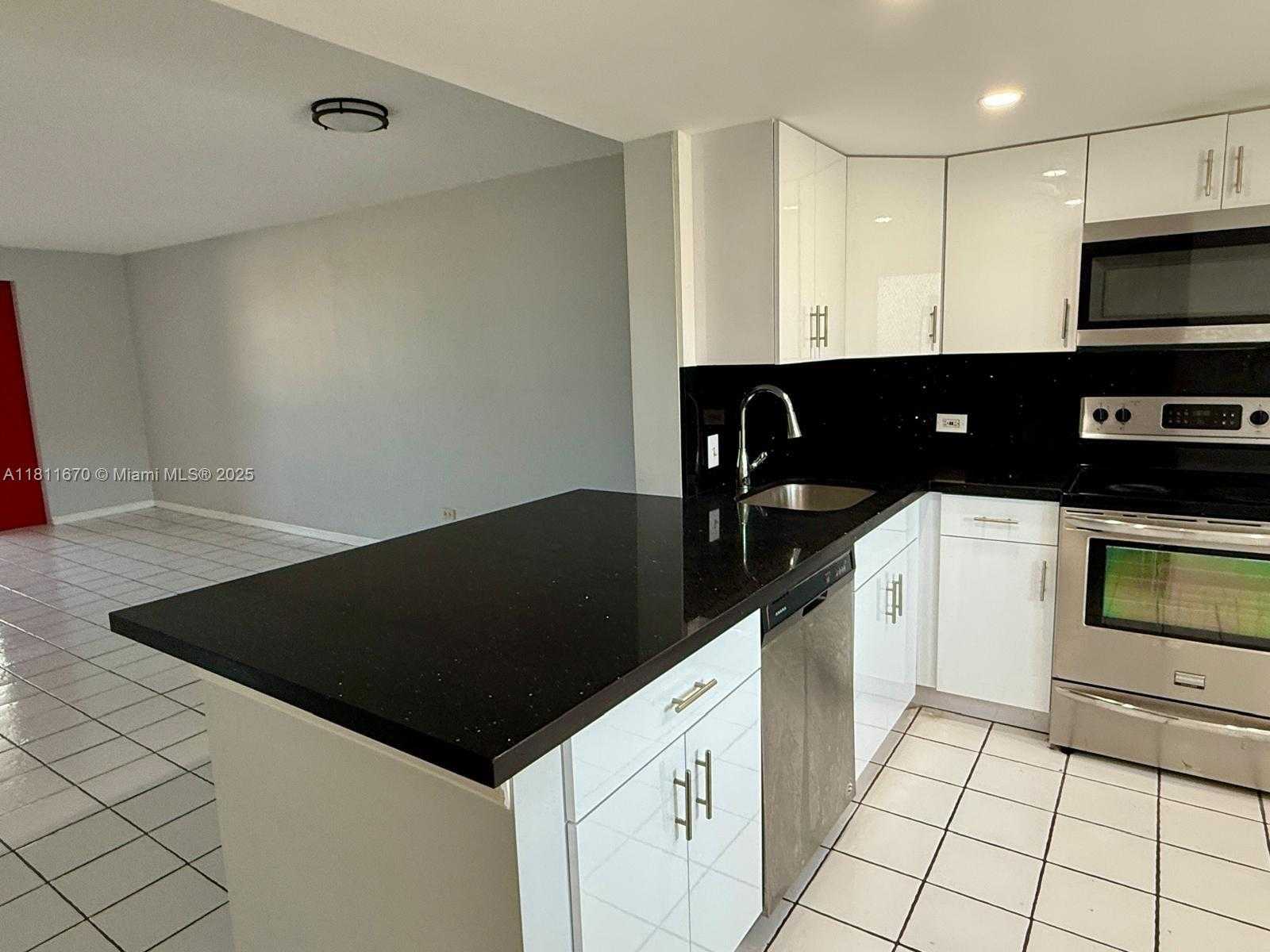 Small Image of 445 NORTH EAST 195TH ST #329, Miami Number 4