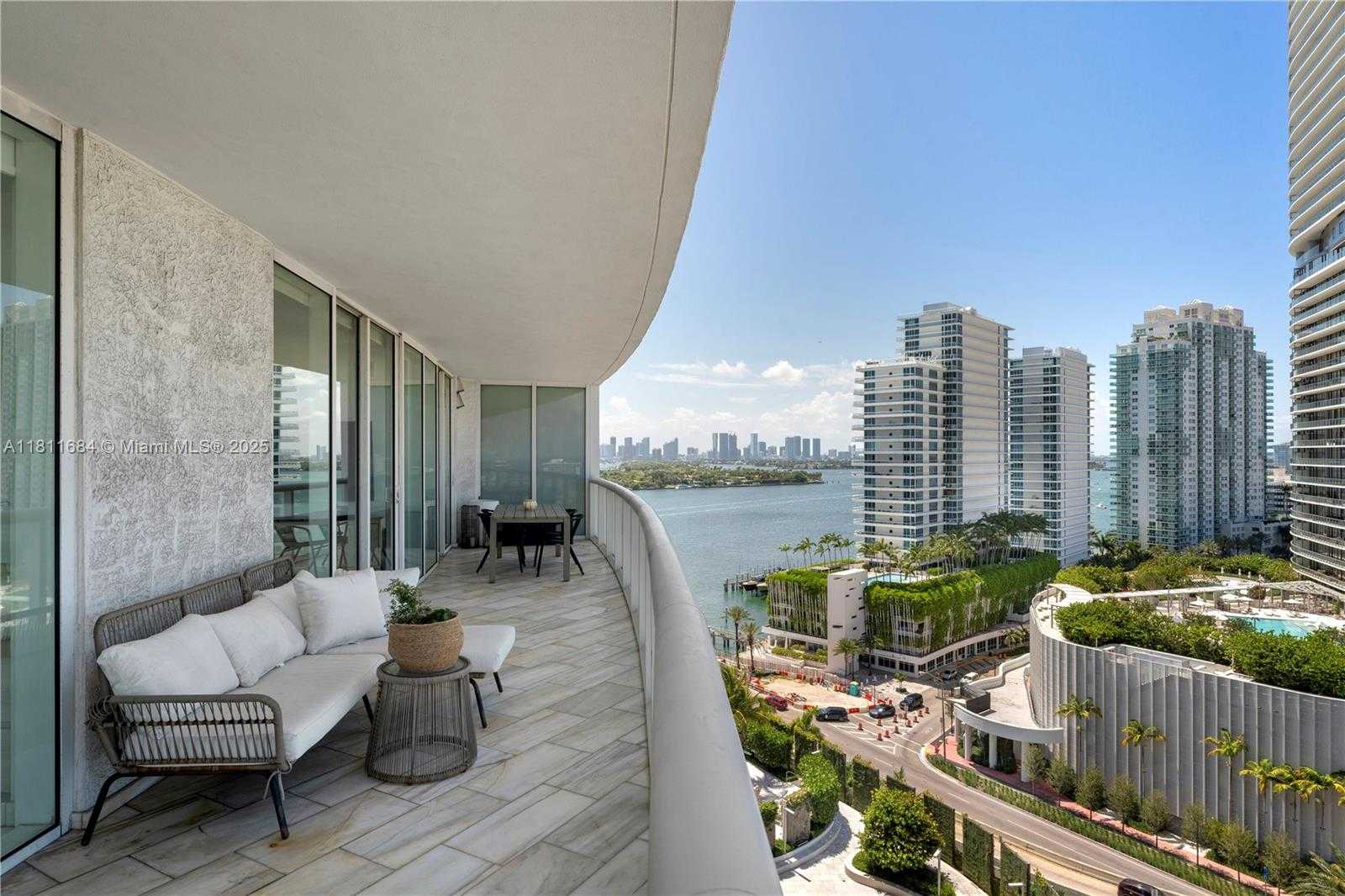 Small Image of 450 ALTON RD #1510, Miami Beach Number 19