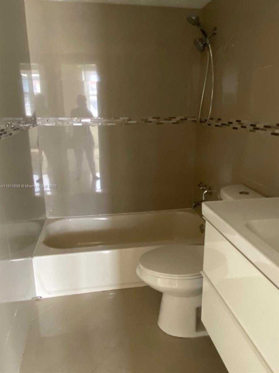 Small Image of 3660 NORTH EAST 166TH ST #115, North Miami Beach Number 18