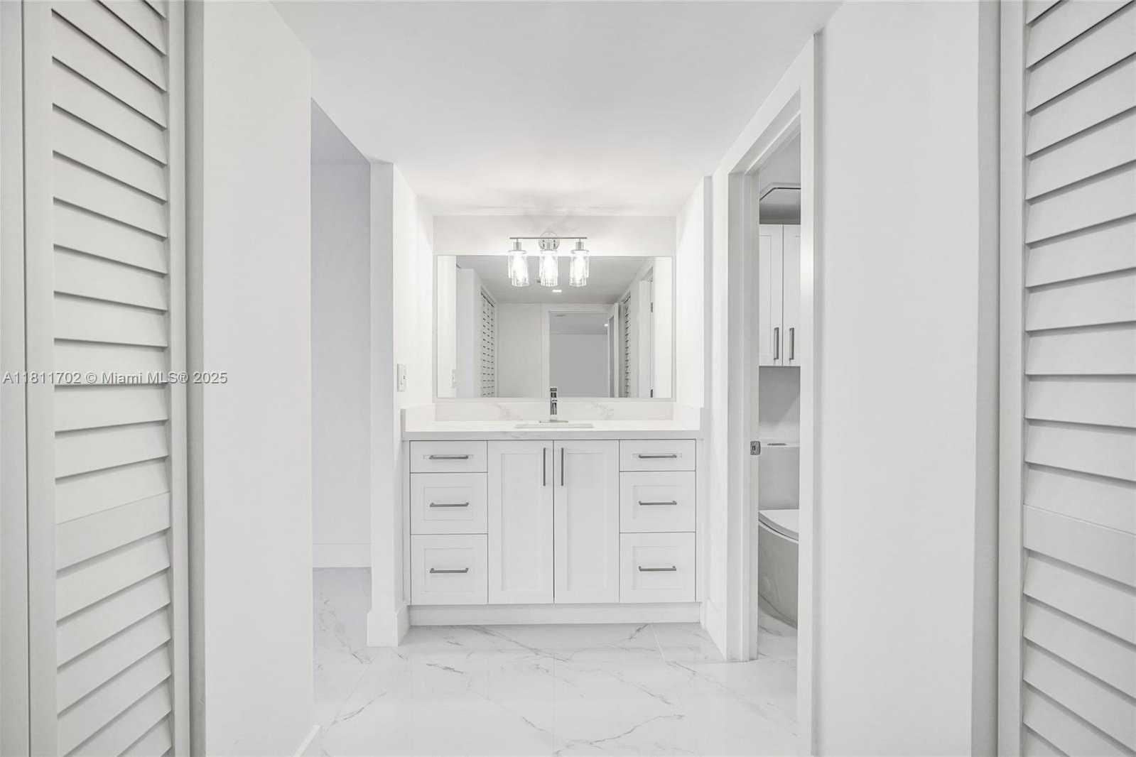 Small Image of 3625 NORTH COUNTRY CLUB DR #2310, Aventura Number 18
