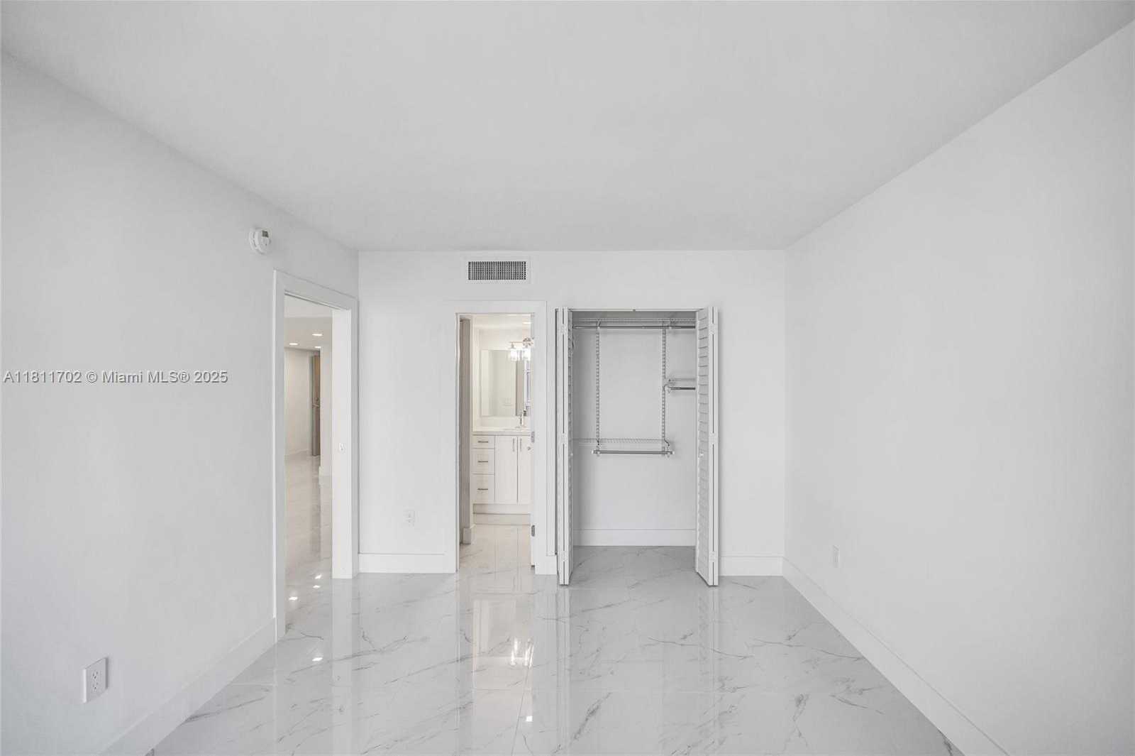 Small Image of 3625 NORTH COUNTRY CLUB DR #2310, Aventura Number 33