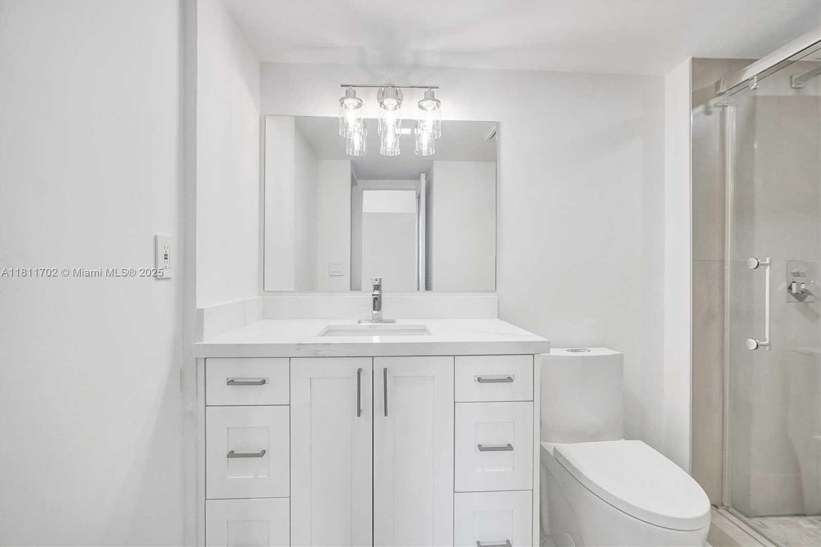 Small Image of 3625 NORTH COUNTRY CLUB DR #2310, Aventura Number 35