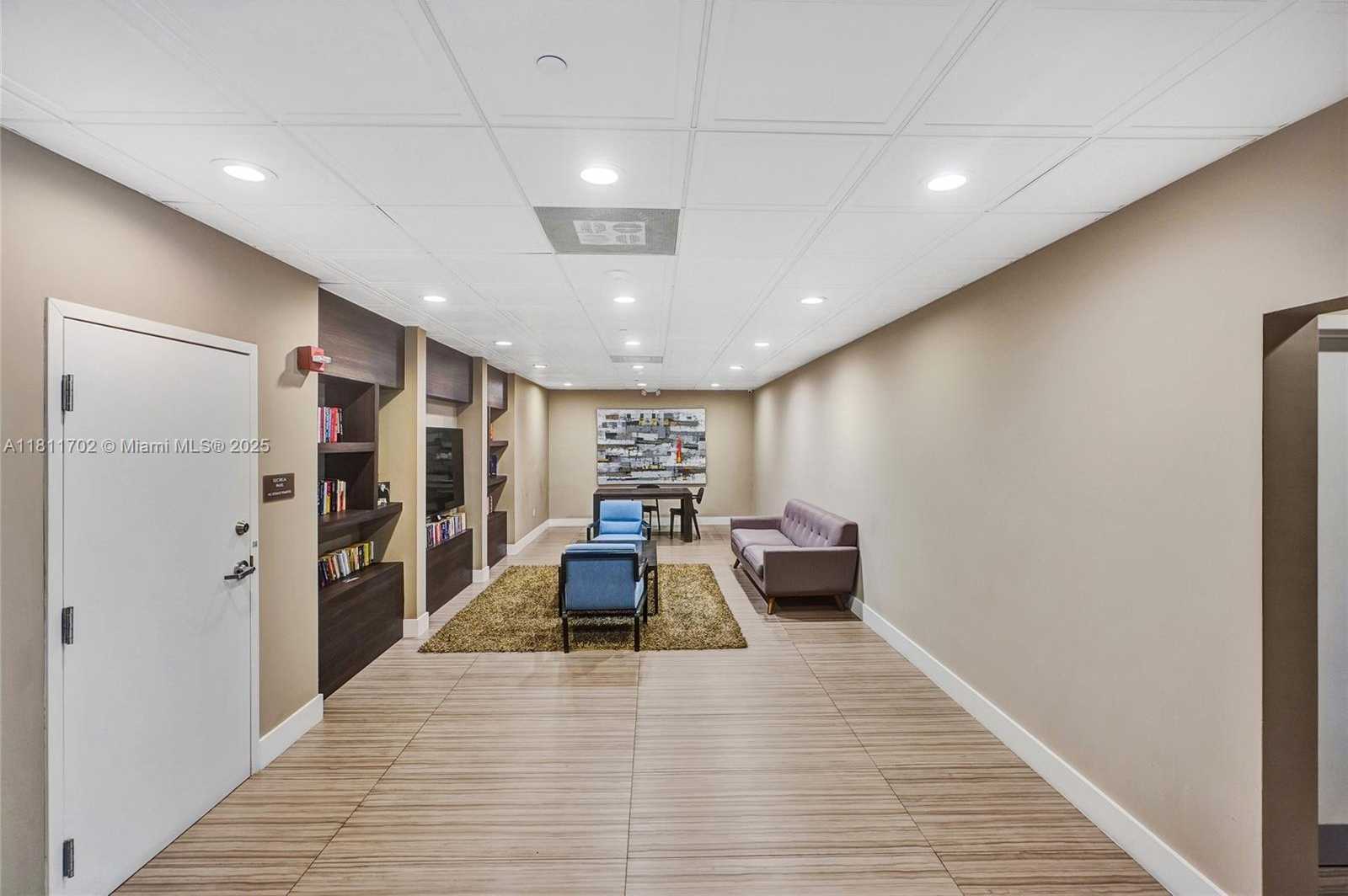Small Image of 3625 NORTH COUNTRY CLUB DR #2310, Aventura Number 40