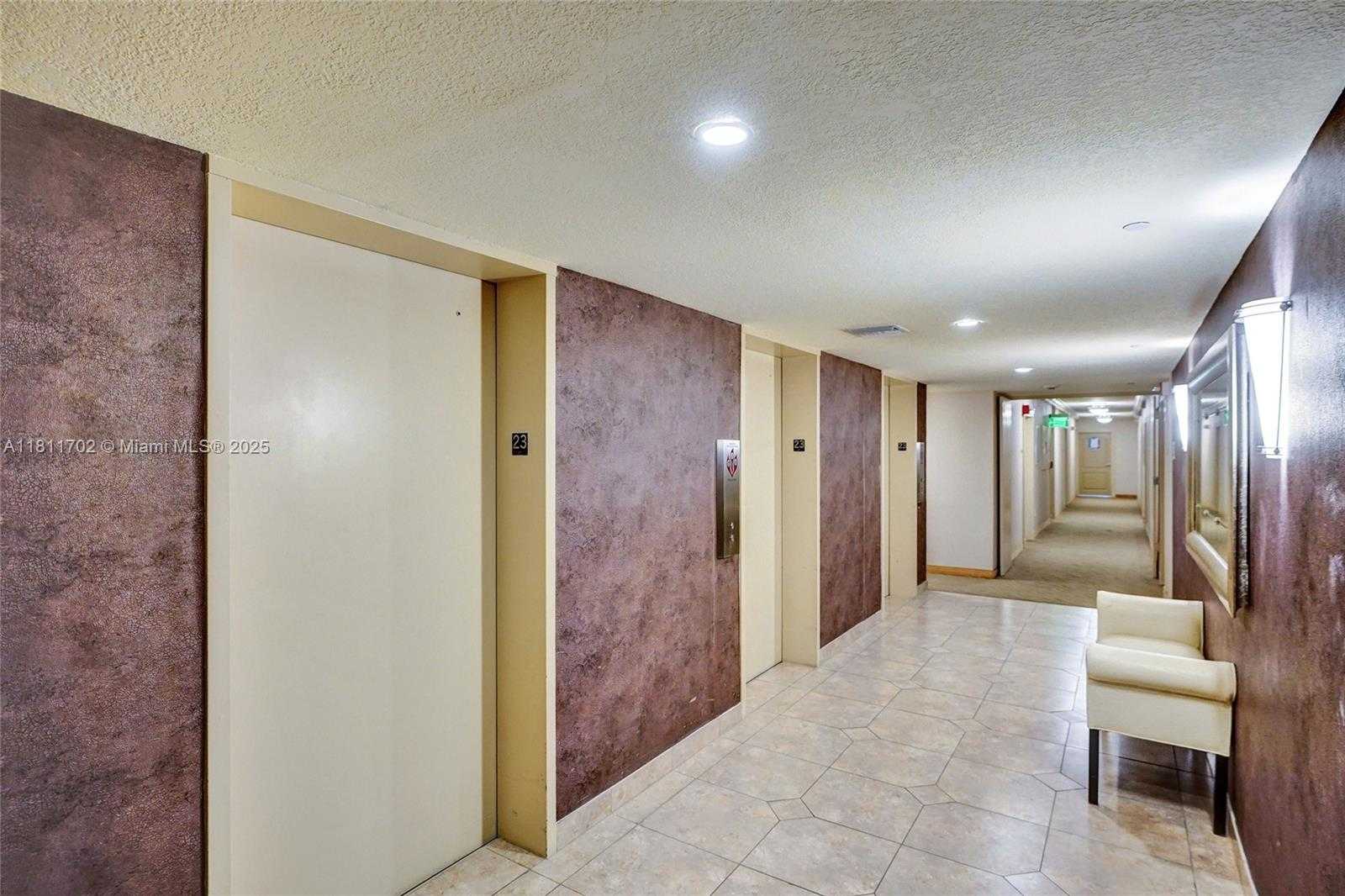 Small Image of 3625 NORTH COUNTRY CLUB DR #2310, Aventura Number 48