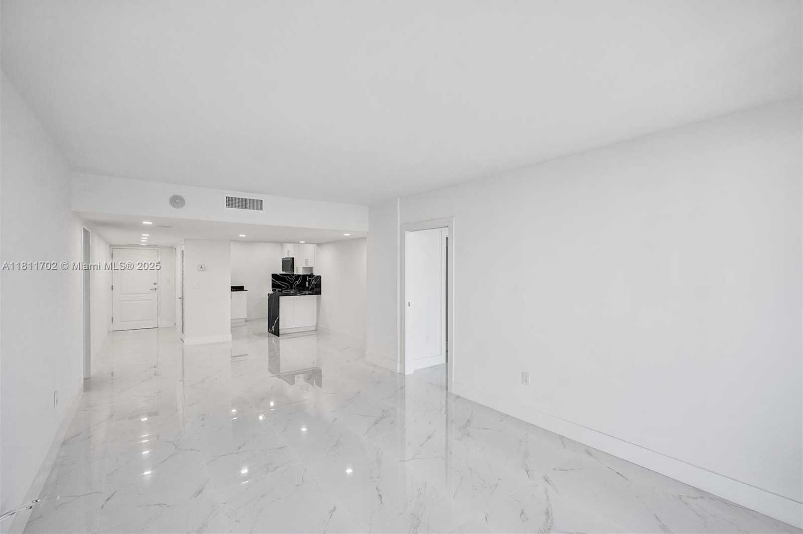 Small Image of 3625 NORTH COUNTRY CLUB DR #2310, Aventura Number 9