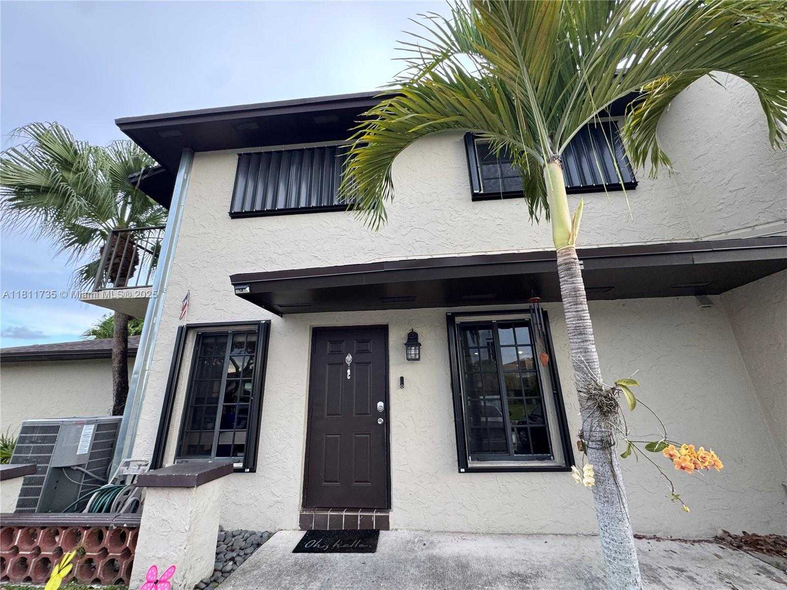 Small Image of 13953 SOUTH WEST 46TH TER #113-C, Miami Number 5