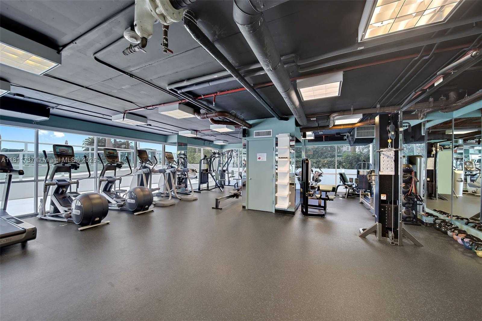 Small Image of 650 WEST AVE #1508, Miami Beach Number 27