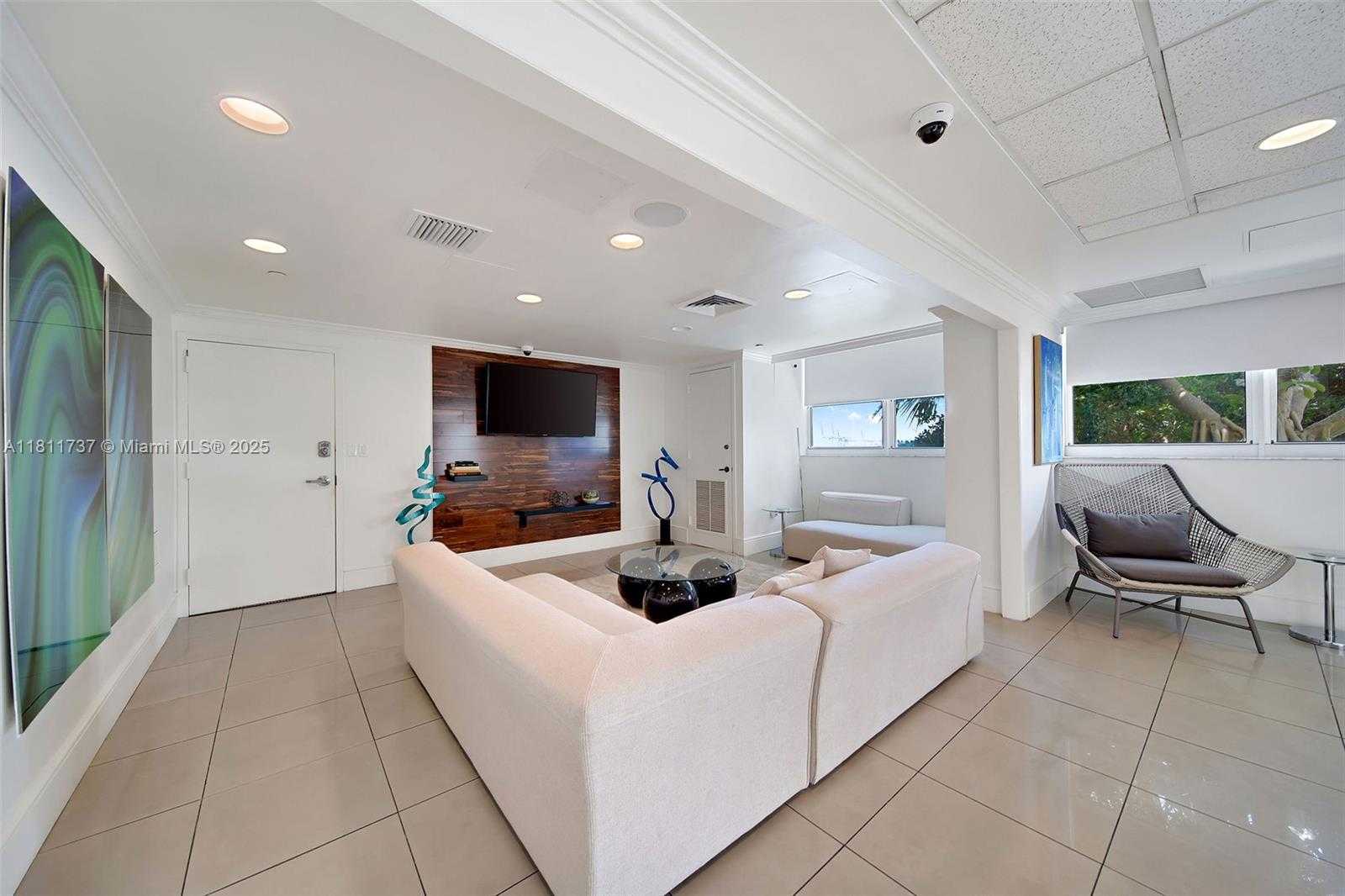 Small Image of 650 WEST AVE #1508, Miami Beach Number 28