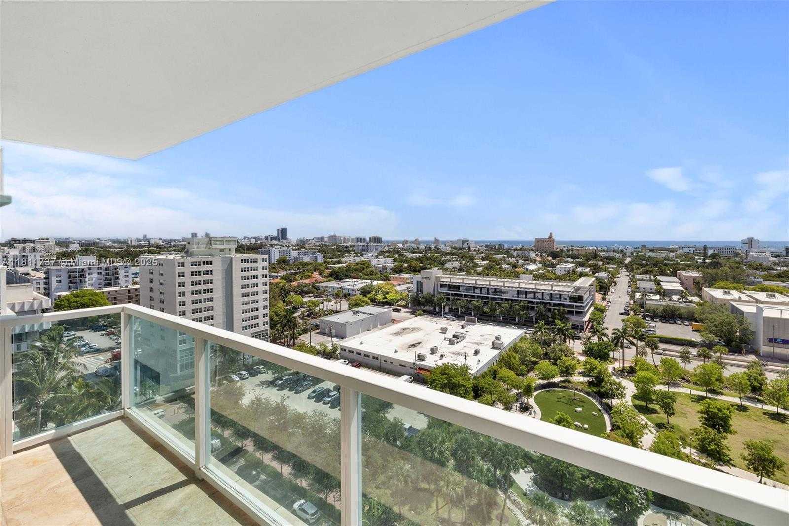 Small Image of 650 WEST AVE #1508, Miami Beach Number 3
