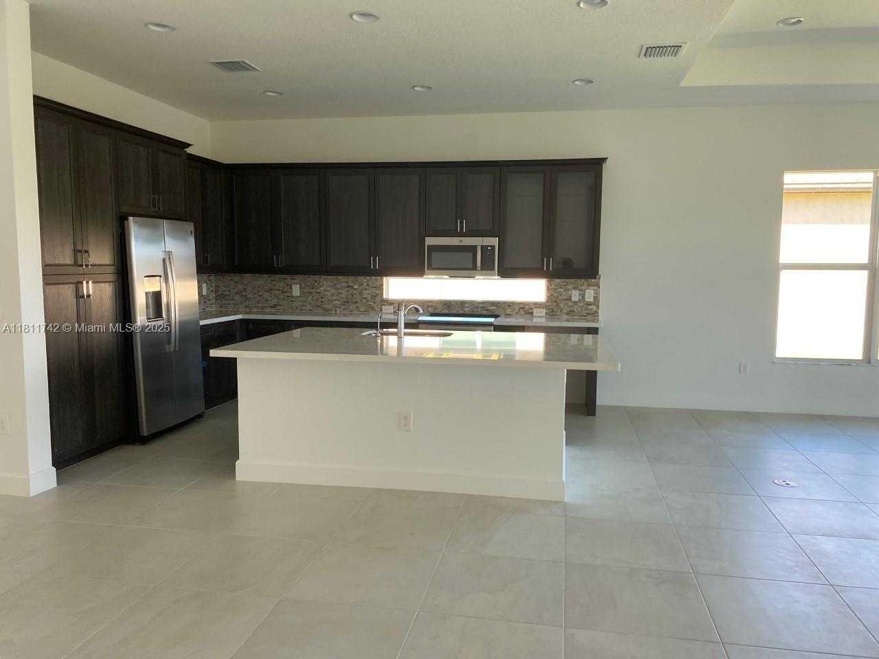 Small Image of 7765, Delray Beach Number 13