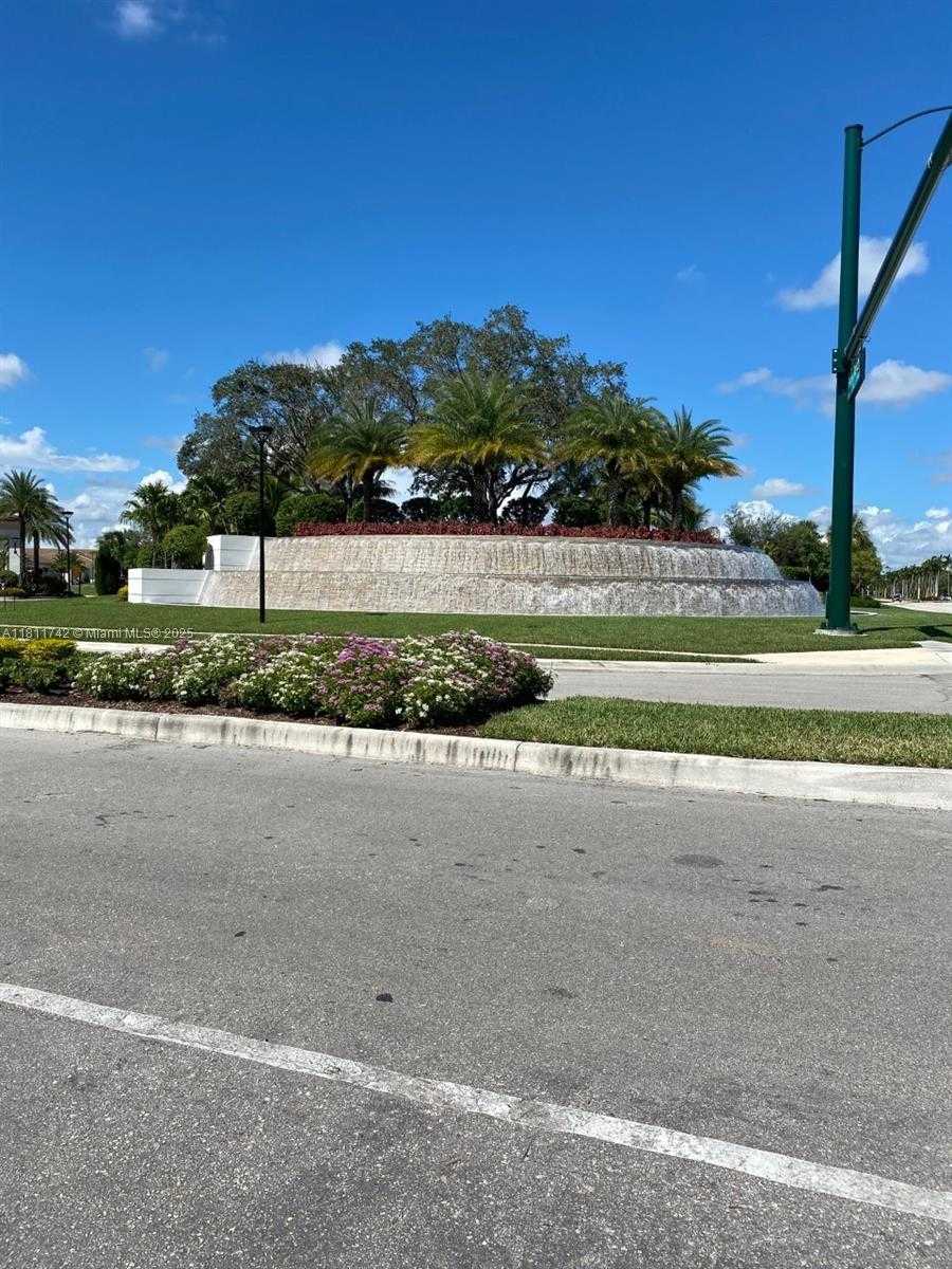 Small Image of 7765, Delray Beach Number 24