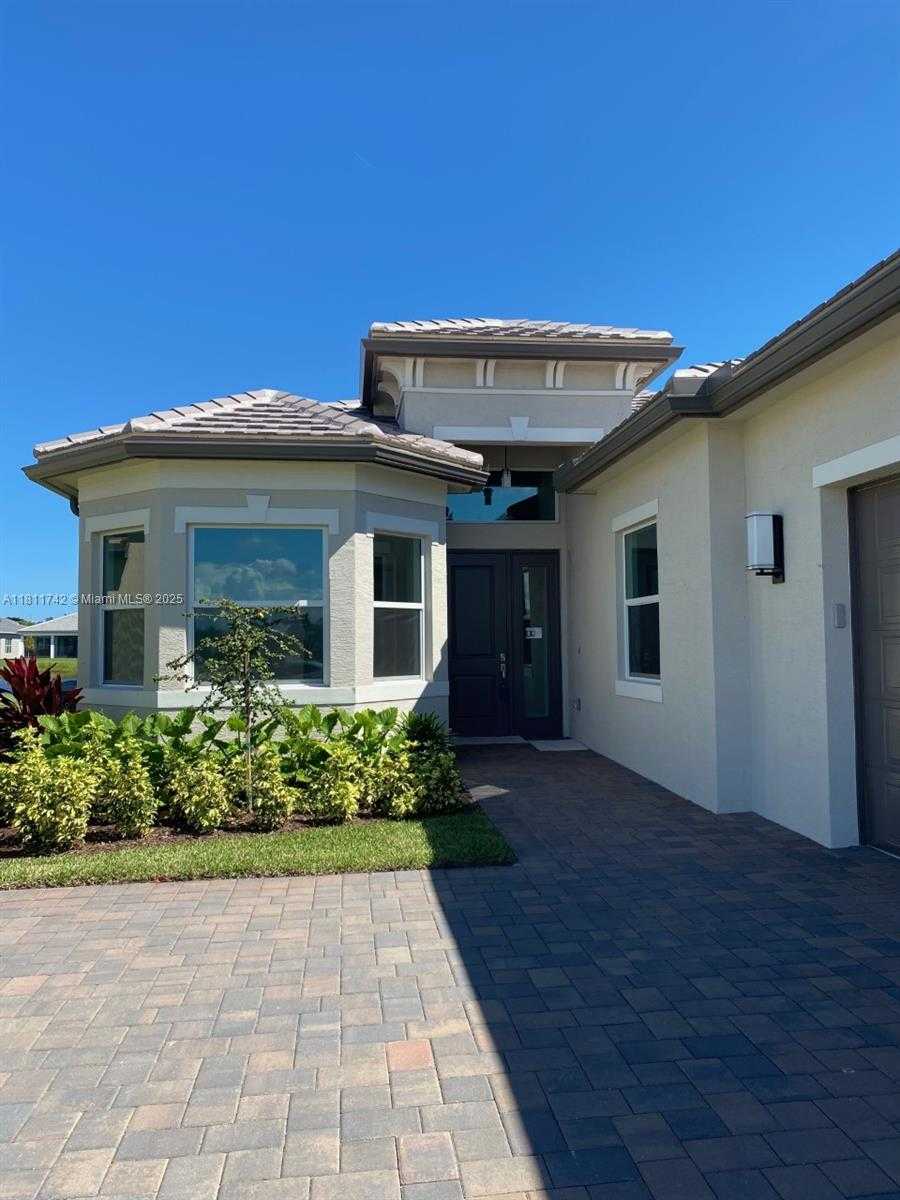 Small Image of 7765, Delray Beach Number 3
