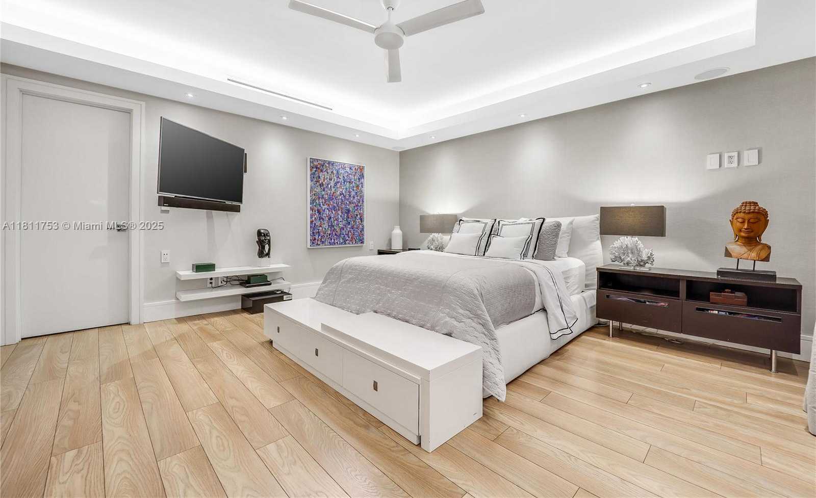 Small Image of 10190 COLLINS AVE #204, Bal Harbour Number 10