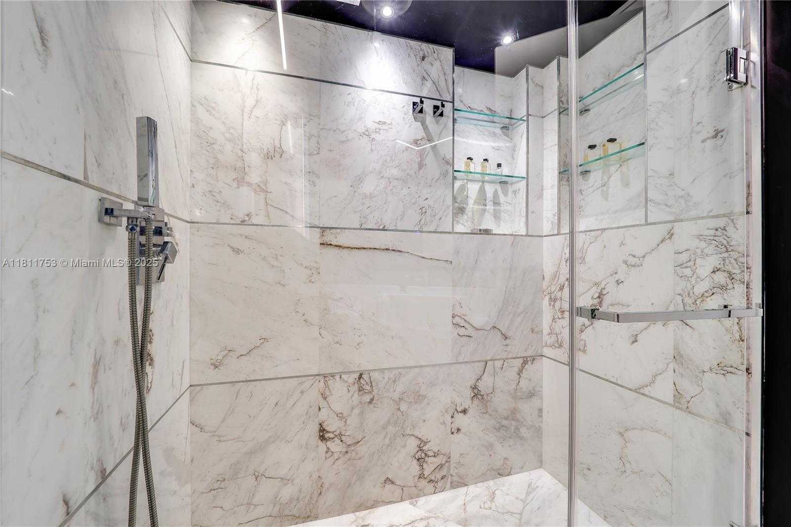 Small Image of 10190 COLLINS AVE #204, Bal Harbour Number 12