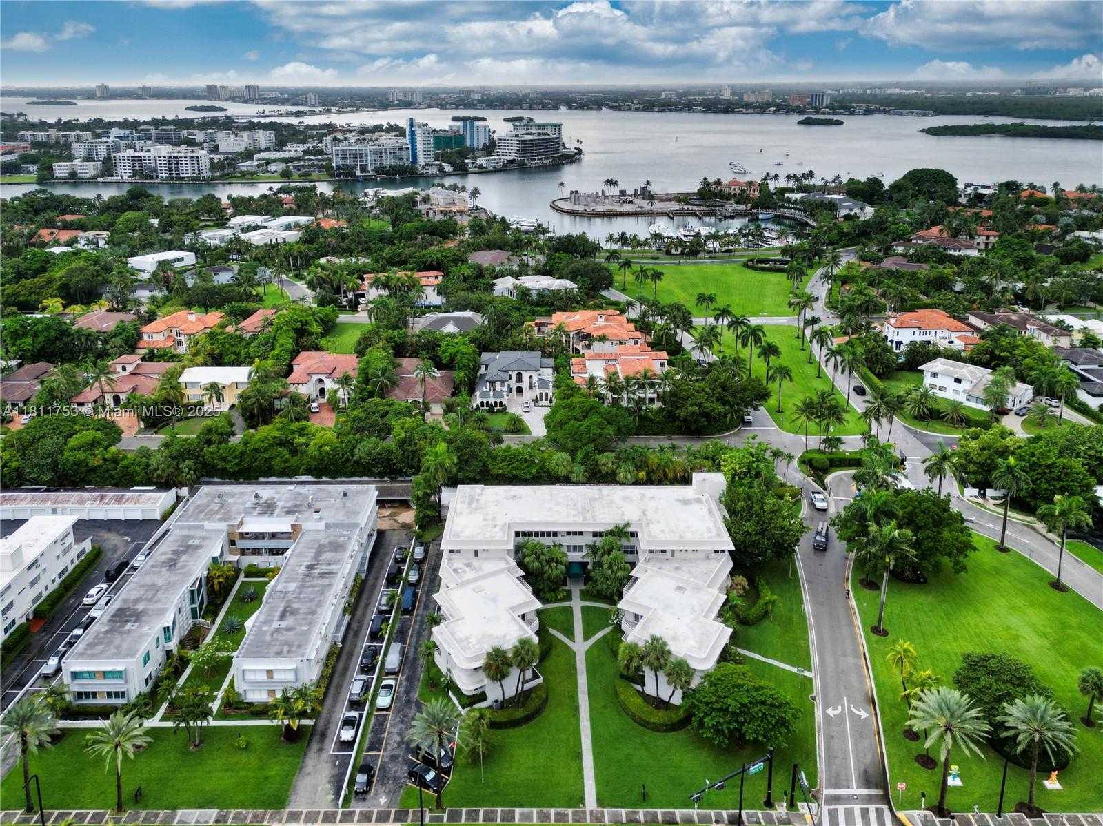 Small Image of 10190 COLLINS AVE #204, Bal Harbour Number 17