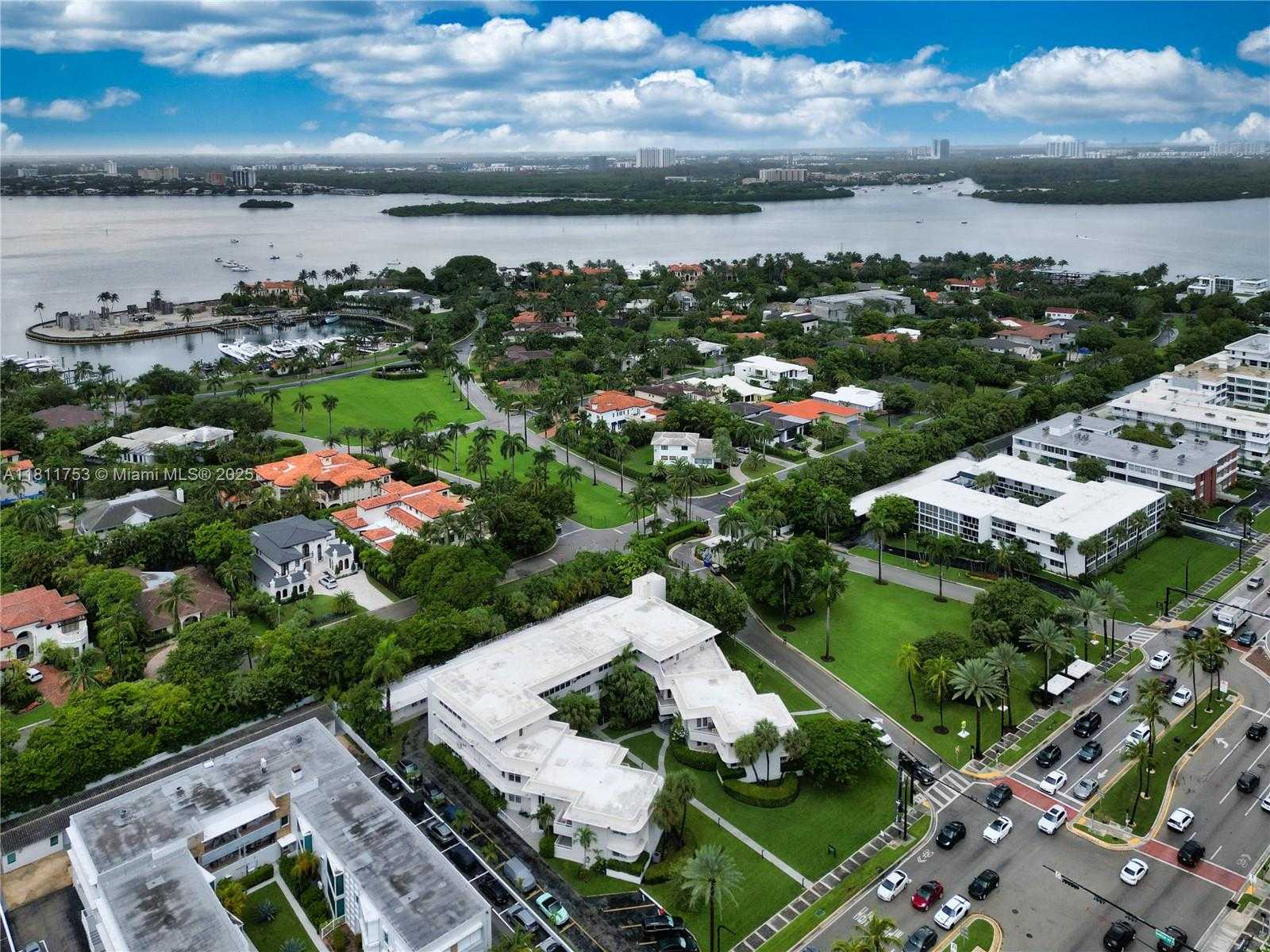 Small Image of 10190 COLLINS AVE #204, Bal Harbour Number 18