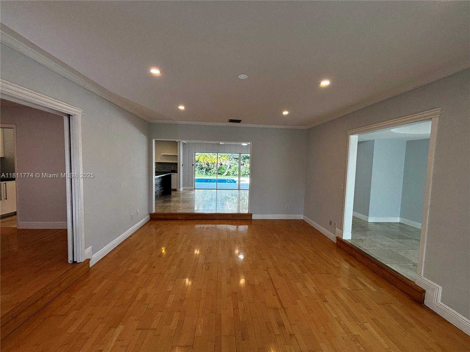 Small Image of 7775 SOUTH WEST 145TH ST #N/A, Palmetto Bay Number 13