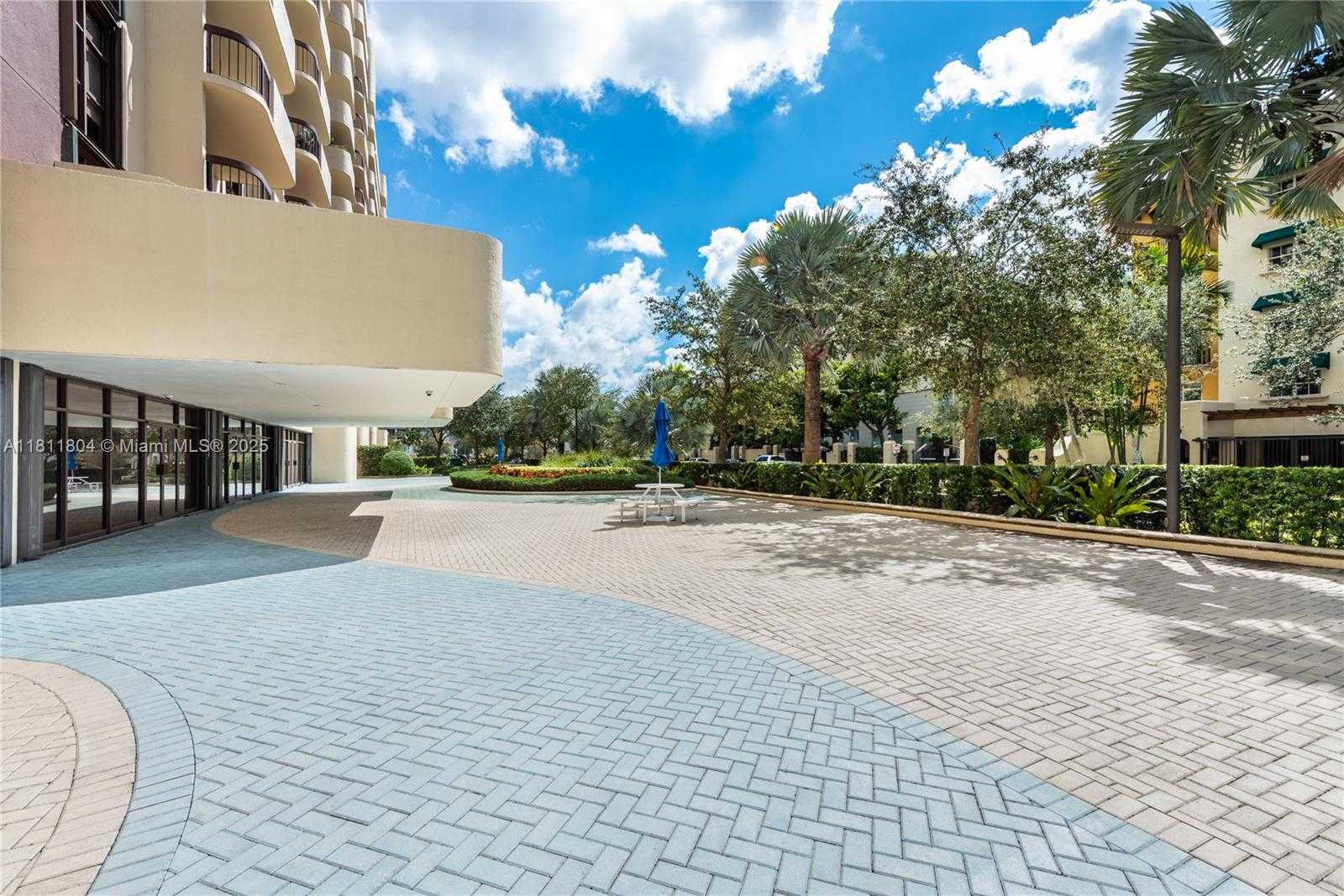 Small Image of 600 BILTMORE WAY #1014, Coral Gables Number 28