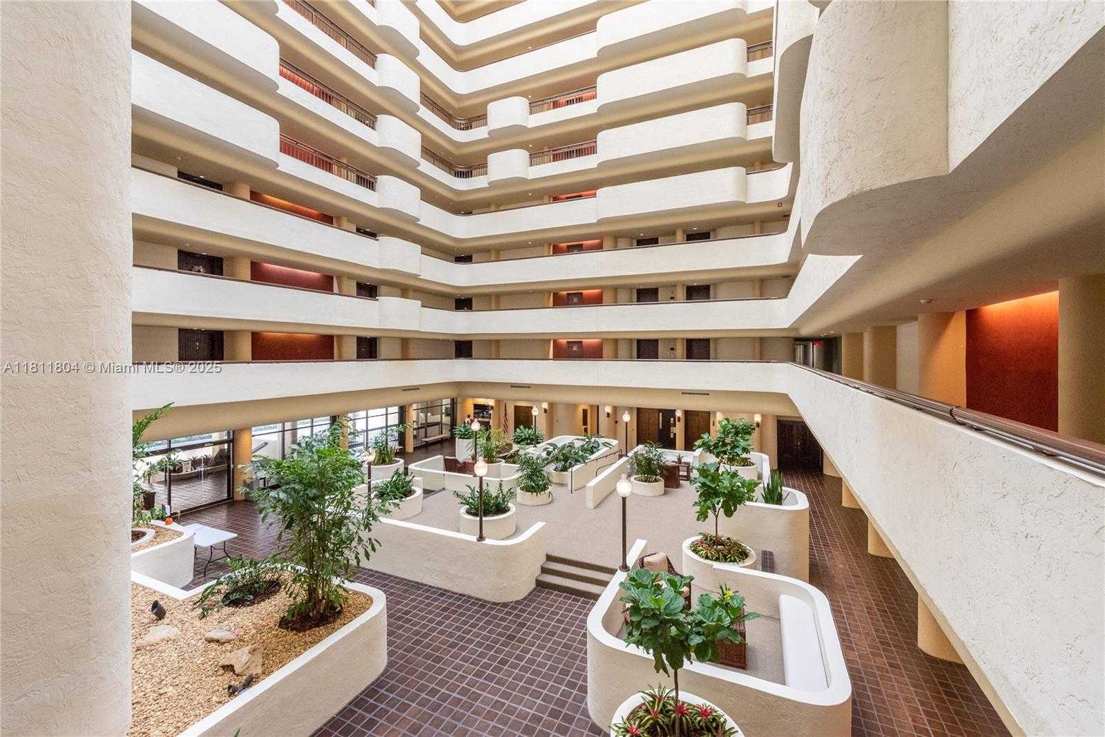 Small Image of 600 BILTMORE WAY #1014, Coral Gables Number 32