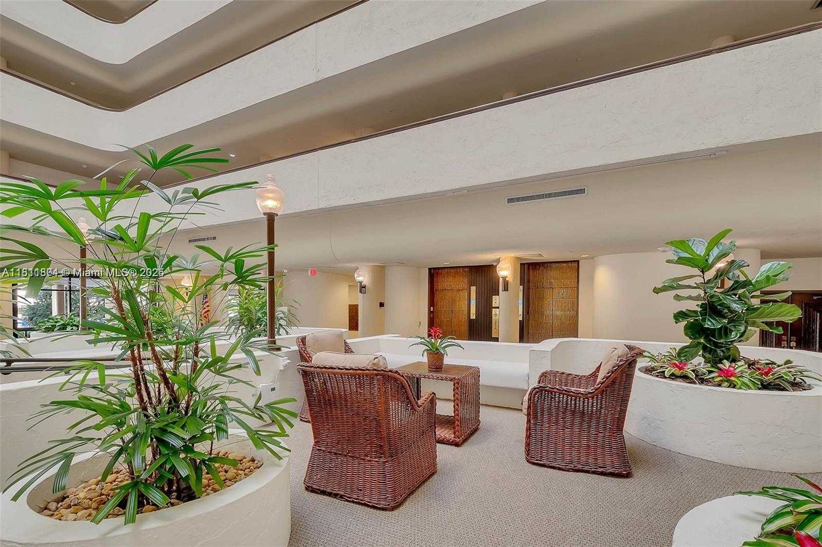 Small Image of 600 BILTMORE WAY #1014, Coral Gables Number 34