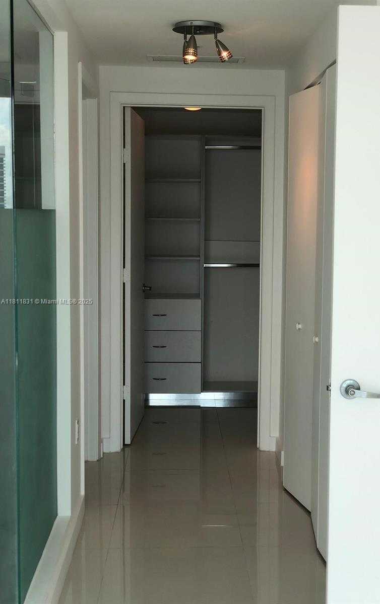 Small Image of 92 SOUTH WEST 3RD ST #4403, Miami Number 2