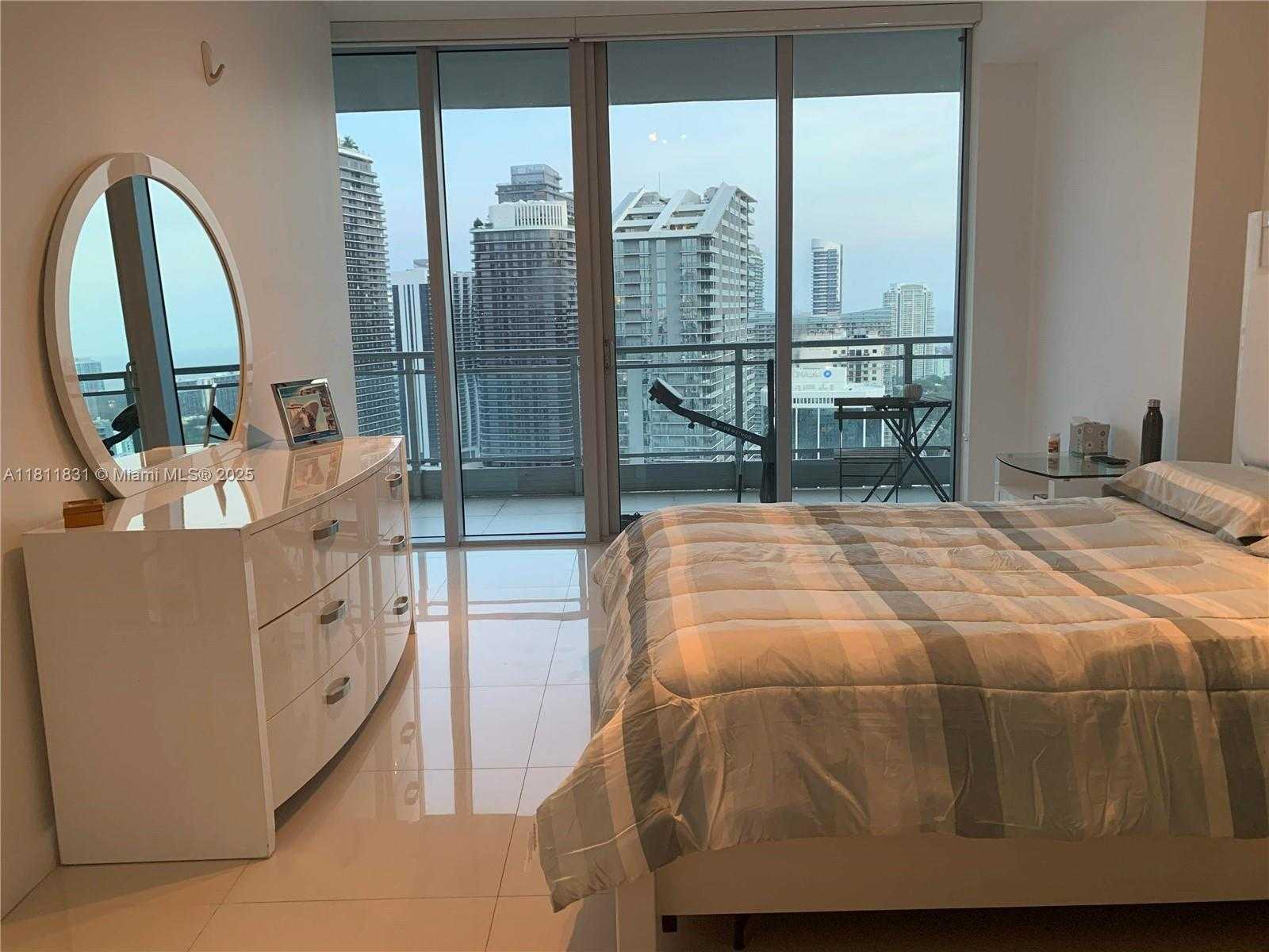 Small Image of 92 SOUTH WEST 3RD ST #4403, Miami Number 8