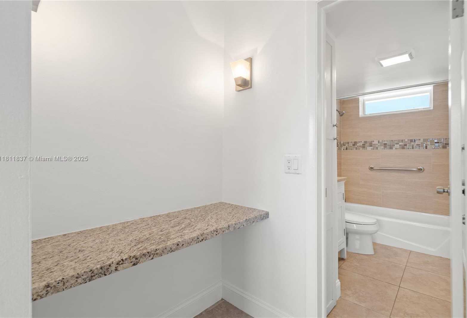 Small Image of 2999 POINT EAST DR #C310, Aventura Number 19