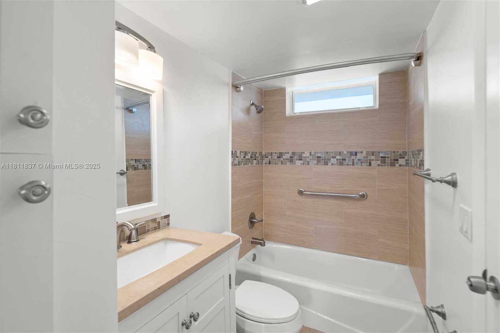 Small Image of 2999 POINT EAST DR #C310, Aventura Number 21