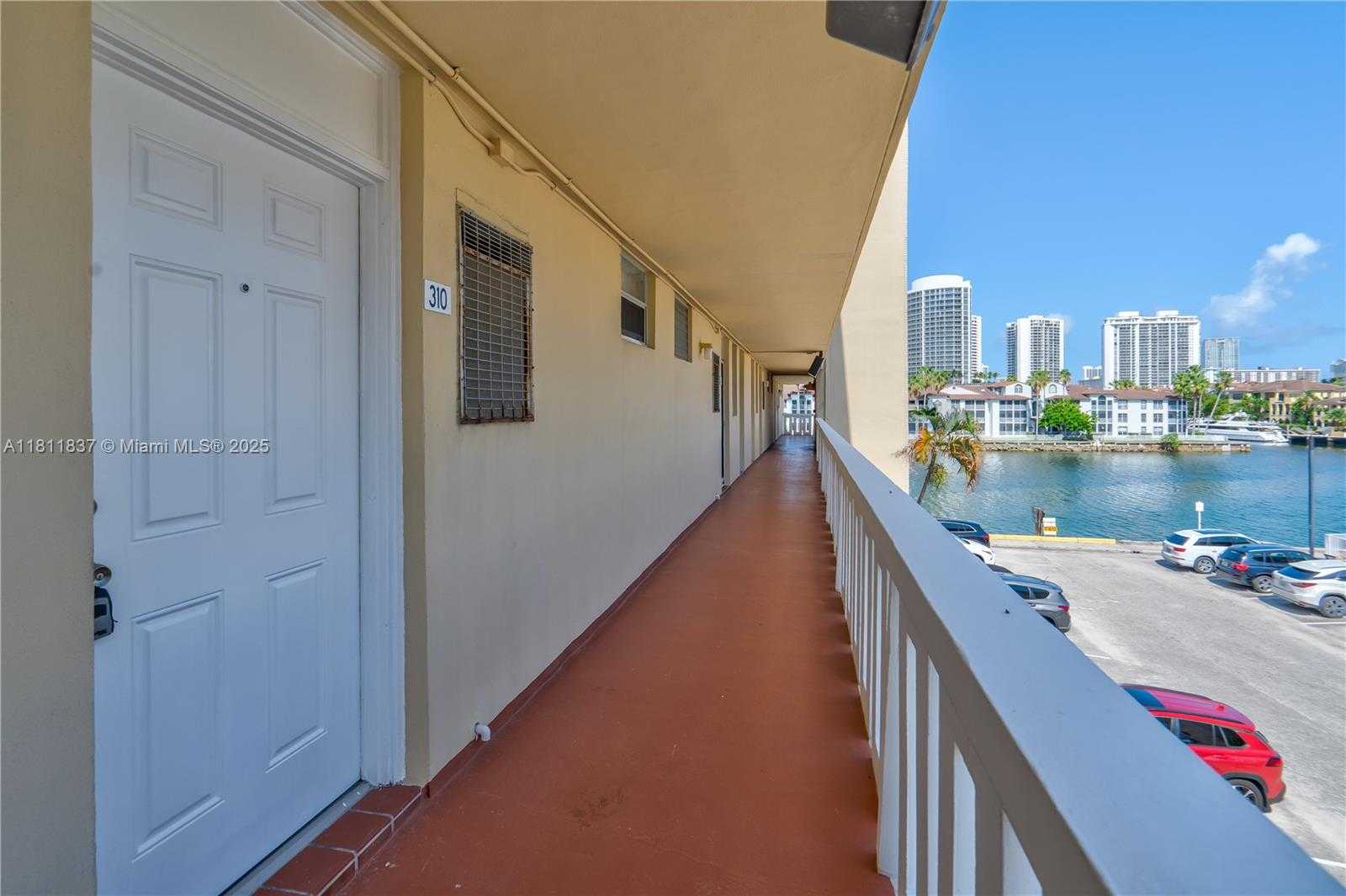 Small Image of 2999 POINT EAST DR #C310, Aventura Number 5