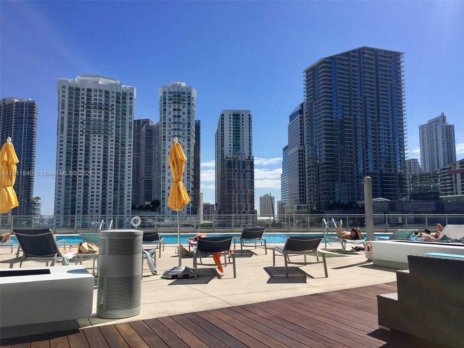 Small Image of 92 SOUTH WEST 3RD ST #3707, Miami Number 21