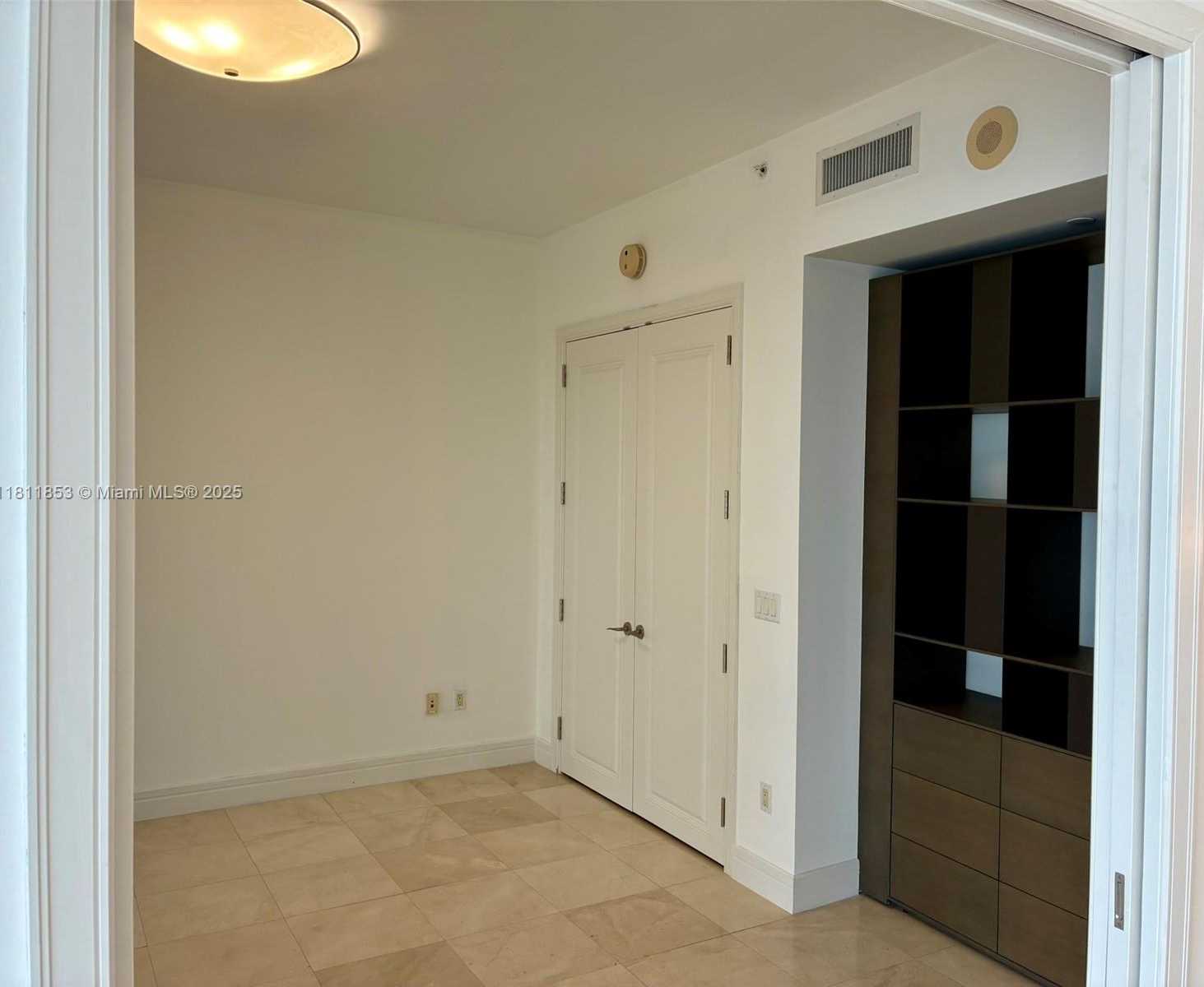 Small Image of 1425 BRICKELL AVE #55A, Miami Number 13