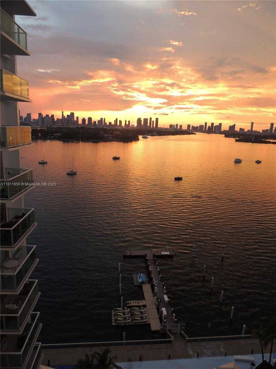 Small Image of 1000 WEST AVE #1420, Miami Beach Number 6