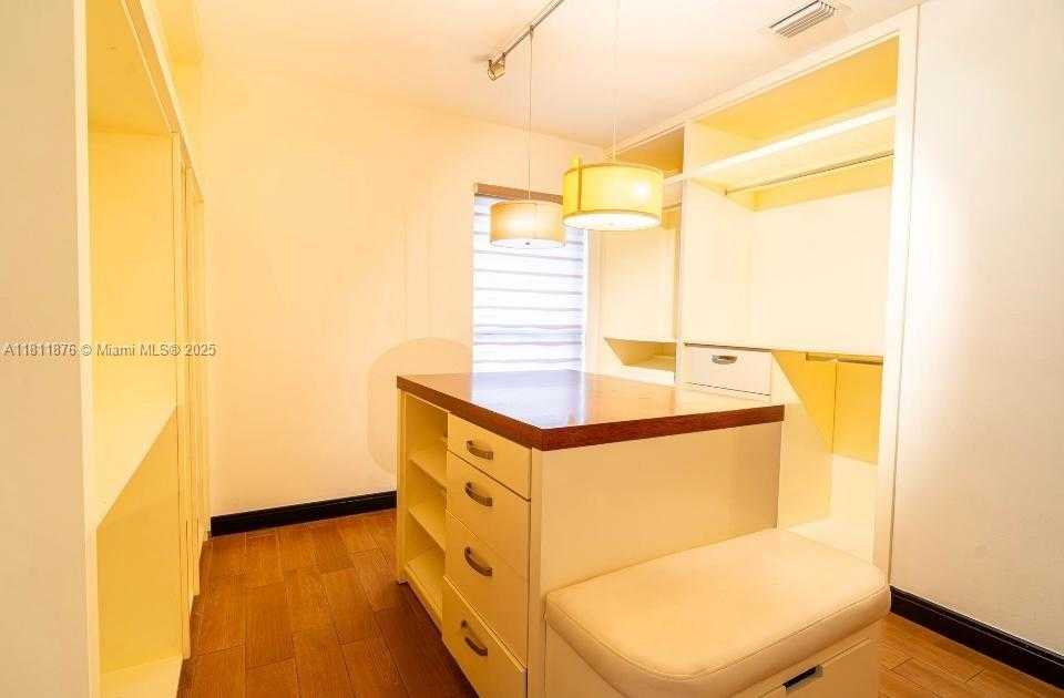 Small Image of 8799 SOUTH WEST 80TH ST, Miami Number 13
