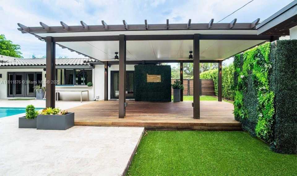 Small Image of 8799 SOUTH WEST 80TH ST, Miami Number 24