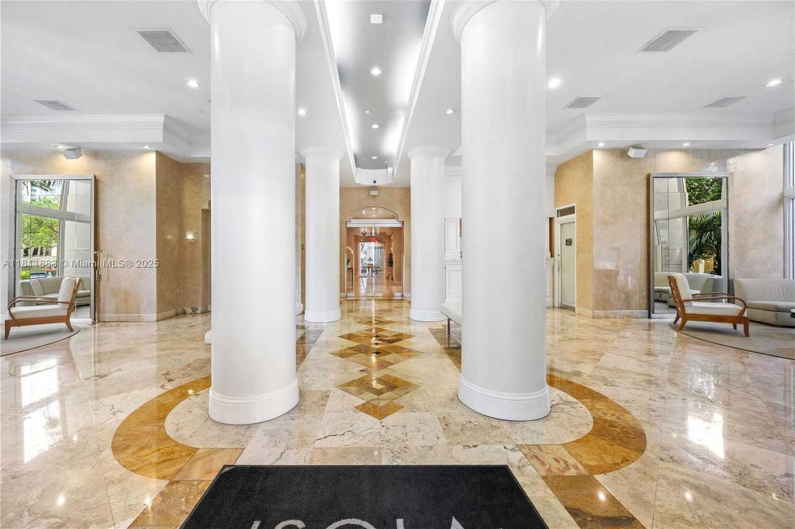 Small Image of 770 CLAUGHTON ISLAND DR #1008, Miami Number 15