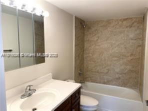 Small Image of 2500 PARKVIEW DR #2009, Hallandale Beach Number 14