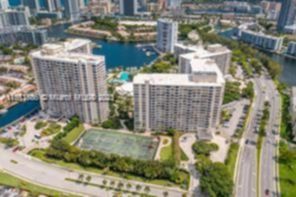 Small Image of 2500 PARKVIEW DR #2009, Hallandale Beach Number 19