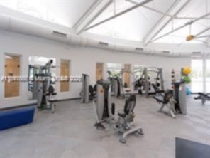 Small Image of 2500 PARKVIEW DR #2009, Hallandale Beach Number 24