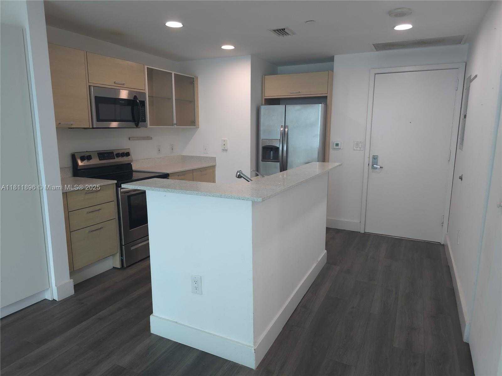 Small Image of 350 NORTH EAST 24TH ST #1008, Miami Number 4