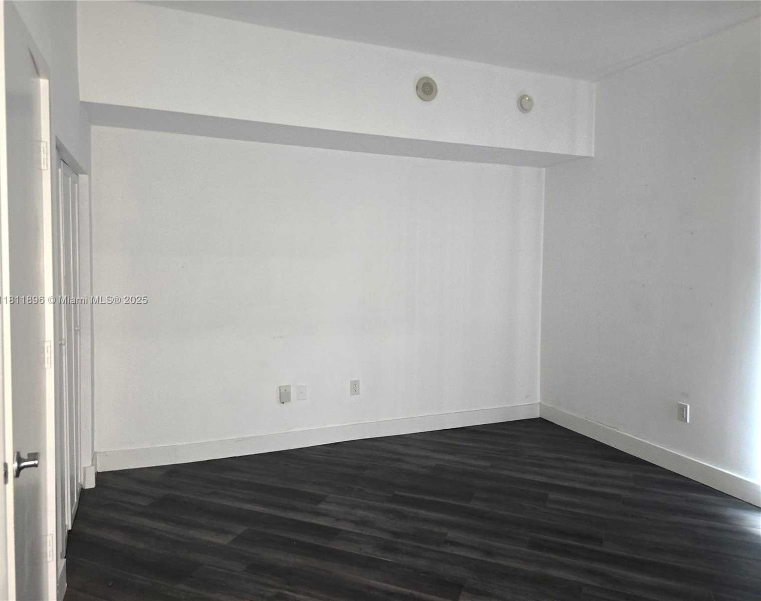Small Image of 350 NORTH EAST 24TH ST #1008, Miami Number 8