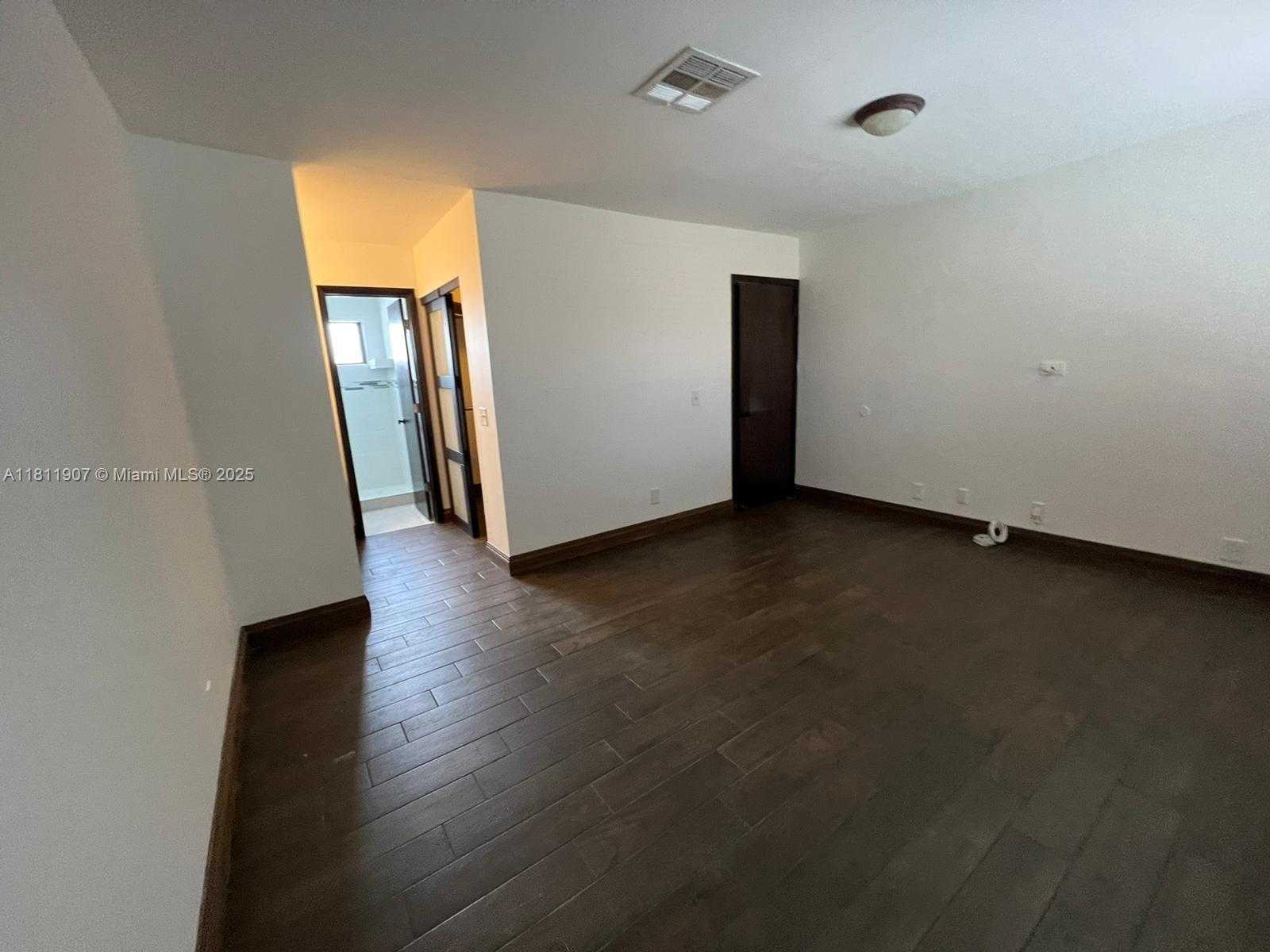 Small Image of 9518 SOUTH WEST 148TH AVE CIR E, Miami Number 15