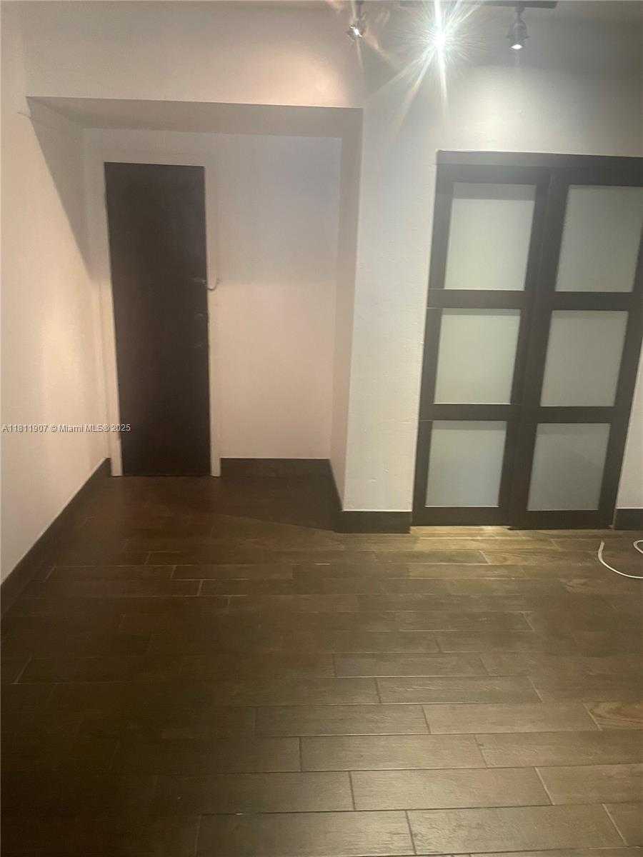 Small Image of 9518 SOUTH WEST 148TH AVE CIR E, Miami Number 20