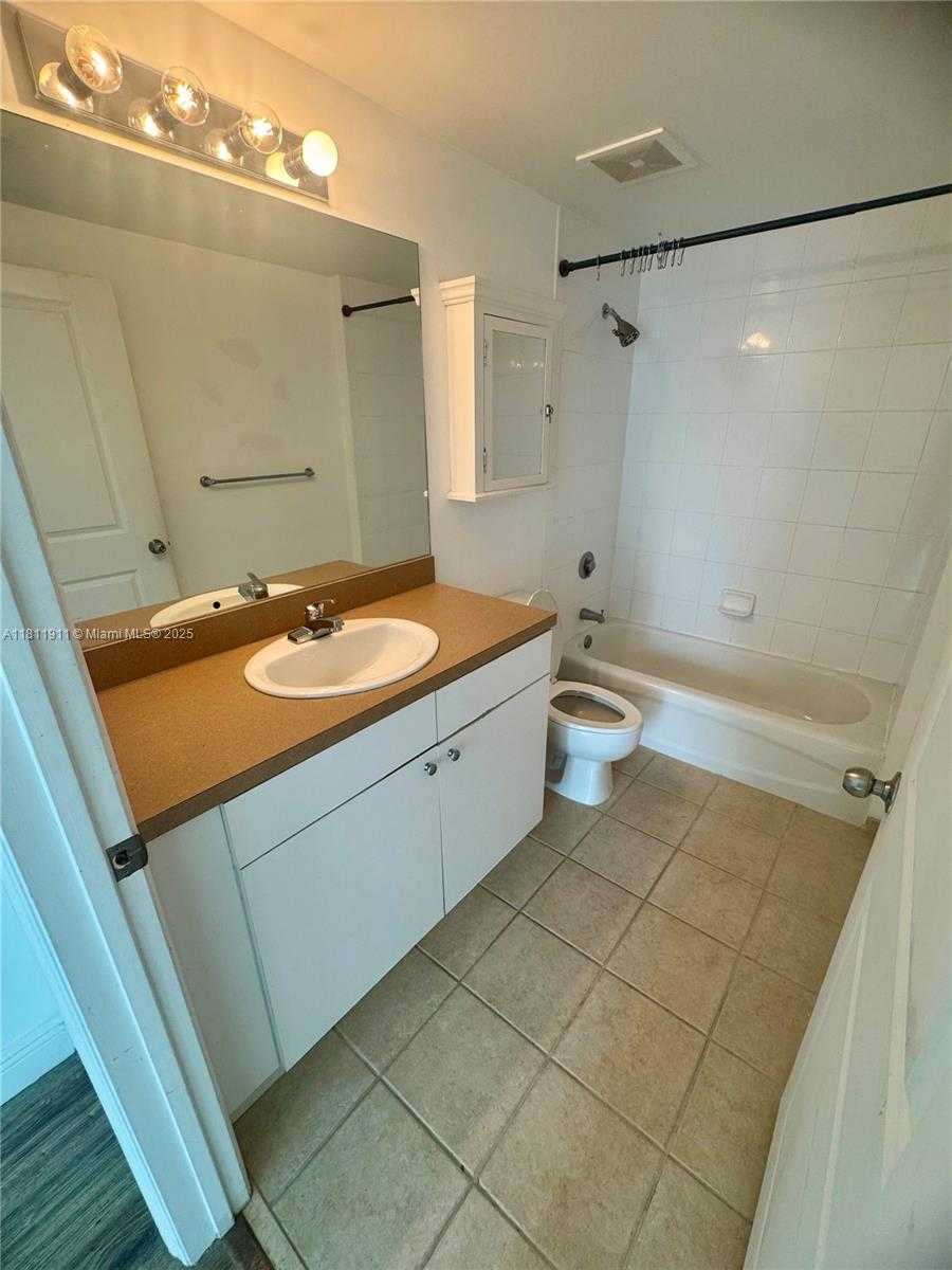 Small Image of 1250 SOUTH MIAMI AVE #1508, Miami Number 7