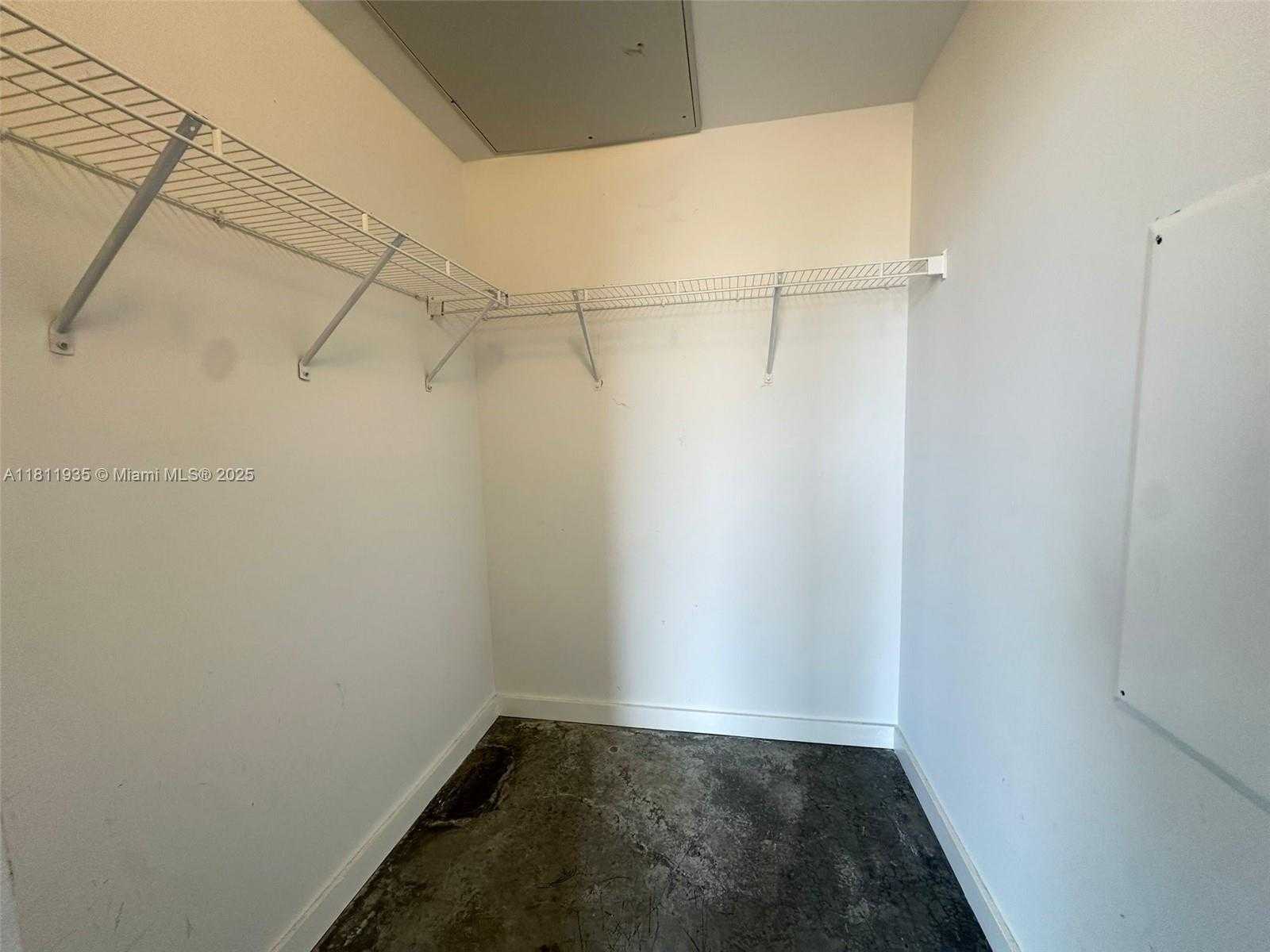 Small Image of 151 SOUTH EAST 1ST ST #1505, Miami Number 14